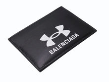 Load image into Gallery viewer, 新品未使用 BALENCIAGA × UNDER ARMOUR バレンシアガ アンダーアーマー 25 Spring Collection ロゴ カードケース ブラック カーフスキン 817719 2ABLN 1000 中古 4b005018