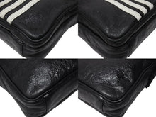 Load image into Gallery viewer, BALENCIAGA × adidas バレンシアガ アディダス コラボ スモール クロスボディ ショルダーバッグ ブラック ラムスキン ロゴ 721850 美品 中古 4b005060