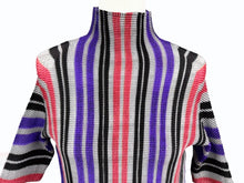 Load image into Gallery viewer, 極美品 ISSEY MIYAKE イッセイミヤケ PLEATS (T.) 半袖トップス PP68FK845 サイズ3 プリーツ マルチカラー 中古 4b005081