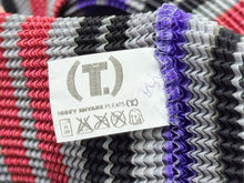 Load image into Gallery viewer, 極美品 ISSEY MIYAKE イッセイミヤケ PLEATS (T.) 半袖トップス PP68FK845 サイズ3 プリーツ マルチカラー 中古 4b005081