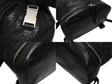 Load image into Gallery viewer, 極美品 BALENCIAGA バレンシアガ クラシックトラベラー バックパック リュックサック 340138 レザー ブラック 中古 4b005167
