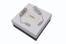 画像をギャラリービューアに読み込む, MIUMIU ミュウミュウ ピアス ぶら下がり 両耳 ラインストーン ブランドロゴ 5JO661 2DNC F0OKL 16.1g 美品 中古 4b005184