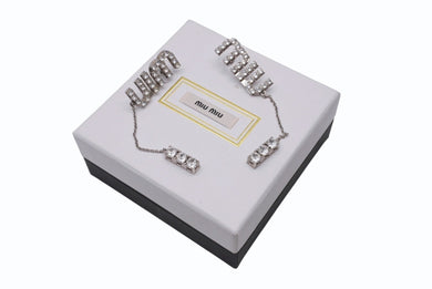 MIUMIU ミュウミュウ ピアス ぶら下がり 両耳 ラインストーン ブランドロゴ 5JO661 2DNC F0OKL 16.1g 美品 中古 4b005184