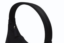 画像をギャラリービューアに読み込む, 極美品 PRADA プラダ ホーボー ワンショルダーバッグ MV515 トライアングルロゴ ナイロン ブラック 中古 4b005254