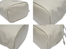 Load image into Gallery viewer, 極美品 PRADA プラダ ハンドバッグ 巾着型 ロゴプレート Re-Nylon ポーチ 1NS369 ナイロン ベージュ 中古 4b005304