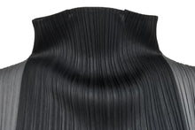 Load image into Gallery viewer, 極美品 ISSEY MIYAKE イッセイミヤケ PLEATS PLEASE プリーツプリーズ 長袖トップス PP63-JK404 サイズF ハイネック 中古 4b005380
