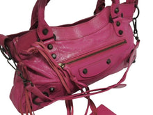 Load image into Gallery viewer, BALENCIAGA バレンシアガ ザシティ ショルダーバッグ ハンドバッグ 2way 115748 シープスキン ピンク 美品 中古 4b005603