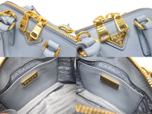 Load image into Gallery viewer, 極美品 PRADA プラダ 2WAY ミニハンドバッグ ショルダーバッグ BL0851 サフィアーノレザー ブルー ゴールド金具 中古 4b005614