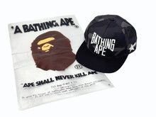 画像をギャラリービューアに読み込む, 新品未使用 A BATHING APE アベイシングエイプ RSVP 2015年 コラボ BAPE キャップ 帽子 カモ柄 ホワイト ブラック 中古 4b005638