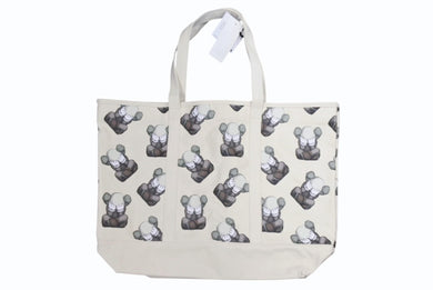 新品未使用 UNIQLO KAWS ユニクロ カウズ KAWS TOKYO FIRST トートバッグ キャンバス オフホワイト 総柄 中古 4b005653