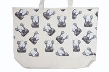 画像をギャラリービューアに読み込む, 新品未使用 UNIQLO KAWS ユニクロ カウズ KAWS TOKYO FIRST トートバッグ キャンバス オフホワイト 総柄 中古 4b005653
