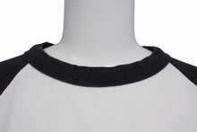 Load image into Gallery viewer, CHROME HEARTS クロムハーツ ラグラン 七分袖Tシャツ サイズS ヴァインダガー スクロールラベルロゴ ホワイト ブラック 美品 中古 4b005686