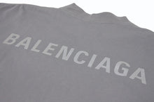Load image into Gallery viewer, BALENCIAGA バレンシアガ 24SS リフレクター ロゴ Tシャツ 764235 TQVN1 グレー サイズXS 美品 中古 4b005695