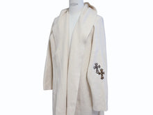 Load image into Gallery viewer, 新品未使用 CHROME HEARTS クロムハーツ ガウン ニット カーディガン クロスパッチ レオパード アイボリー 中古 4b005729