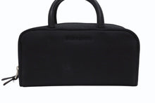 画像をギャラリービューアに読み込む, 極美品 BURBERRY バーバリー ロゴ 化粧ポーチ ミニハンドバッグ コットン レザー ブラック シルバー金具 中古 4b005795