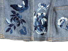 画像をギャラリービューアに読み込む, CHRISTIAN DIOR BOUTIQUE クリスチャンディオール フローラル バタフライ 刺繍 ジャケット 5A12022240 デニム ブルー サイズ36 美品 中古 4b005872