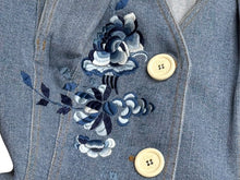 画像をギャラリービューアに読み込む, CHRISTIAN DIOR BOUTIQUE クリスチャンディオール フローラル バタフライ 刺繍 ジャケット 5A12022240 デニム ブルー サイズ36 美品 中古 4b005872