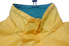 Load image into Gallery viewer, 極美品 BALENCIAGA バレンシアガ カラーブロック ナイロンジャケット 18AW YZERR着用 イエロー グリーン パープル サイズ46 中古 4b005888