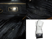 画像をギャラリービューアに読み込む, 極美品 PRADA プラダ ショルダーバッグ 斜め掛けバッグ ミニバッグ トライアングルロゴ レザー ブラック ゴールド金具 中古 4b005933
