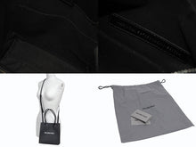 Load image into Gallery viewer, BALENCIAGA バレンシアガ ショッピングトートXXS 2WAY ショルダーバッグ ブラック レザー 597858 ロゴ シルバー金具 美品 4b006190 正規品