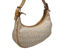 Load image into Gallery viewer, CELINE セリーヌ ワンショルダーバッグ CE00/13 キャンバス レザー ベージュ イタリア製 マカダム柄 総柄 美品 中古 4b006208