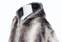 画像をギャラリービューアに読み込む, Supreme シュプリーム 20FW リバーシブル フーデッドジャケット フェイクファー ブラック グレー アクリル ポリエステル 美品 中古 4b006215