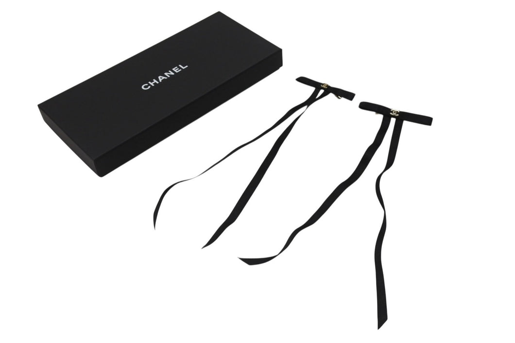 新品未使用 CHANEL シャネル ヘアアクセサリー バレッタ ココマーク 25P刻印 AAA839 サテン シルク ブラック 中古 4b006711