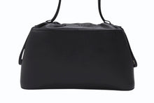 Load image into Gallery viewer, 極美品 HERMES エルメス Douparis ドゥパリ ハンドバッグ ヴォ―エプソン ブラック □J刻印 シルバー金具 中古 4b007227