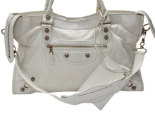 Load image into Gallery viewer, BALENCIAGA バレンシアガ ジャイアントシティ 2WAYバッグ イタリア製 レザー 527589 ホワイト ピンクゴールド金具 美品 中古 4b007253