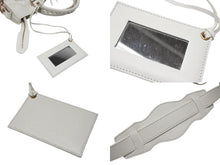 Load image into Gallery viewer, BALENCIAGA バレンシアガ ジャイアントシティ 2WAYバッグ イタリア製 レザー 527589 ホワイト ピンクゴールド金具 美品 中古 4b007253
