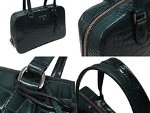 Load image into Gallery viewer, 極美品 PRADA プラダ ハンドバッグ トートバッグ トライアングルロゴ クロコダイル型押しレザー グリーン シルバー金具 中古 4b007331