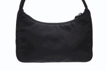 Load image into Gallery viewer, 極美品 Prada プラダ ミニハンドバッグ ワンハンドル レディース ネロ ブランド ロゴ ナイロン MV515 黒 ブラック 中古 4b0077337