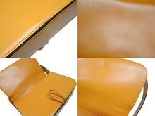 Load image into Gallery viewer, CELINE セリーヌ ワンショルダーバッグ ハンドバッグ MC96 イタリア製 レザー オレンジ ゴールド金具 美品 中古 4b007427