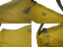 Load image into Gallery viewer, PRADA プラダ ハンドバッグ ワンショルダーバッグ トライアングルロゴ イタリア製 ナイロン イエロー カーキ シルバー金具 美品 中古 4b007441