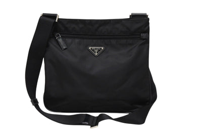 極美品 PRADA プラダ テスート サフィアーノ ショルダーバッグ 2VH563 ショルダーバッグ ナイロン ロゴプレート ネロ ブラック 中古 4b007467