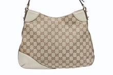 Load image into Gallery viewer, GUCCI グッチ ワンショルダーバッグ 137388 213048 イタリア製 GGキャンバス レザー ベージュ アイボリー ゴールド金具 美品 中古 4b007479