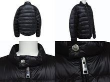 Load image into Gallery viewer, 極美品 PRADA プラダ トライアングルロゴ ダウンジャケット SGA462 ブラック ナイロン サイズ52 中古 4b007658