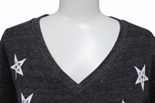 画像をギャラリービューアに読み込む, CHROME HEARTS クロムハーツ 半袖Vネック スタープリントTシャツ グレー ホワイト コットン L 美品 中古 4b007689