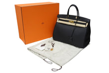 Load image into Gallery viewer, 新品同様 HERMES エルメス BIRKIN 40 バーキン40 ハンドバッグ トゴ ブラック W刻印 2024年 ゴールド金具 中古 4b007695