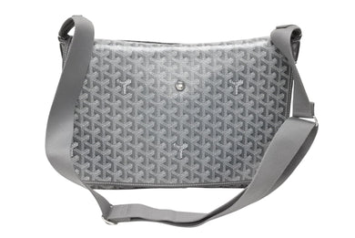 GOYARD ゴヤール カペシアンMM ショルダーバッグ メッセンジャーバッグ CAPETIMMLTY51CG51P グレー シルバー金具 美品 中古 4b007700