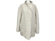 Load image into Gallery viewer, HERMES エルメス コート マルジェラ期 テーラードジャケット アウター レディース サイズ 40 カシミヤ ホワイト アイボリー 美品 中古 4b007703