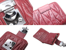 画像をギャラリービューアに読み込む, MIUMIU ミュウミュウ コンパクトウォレット 二つ折り財布 マテラッセ キルティング ボルドー シルバー金具 美品 中古 4b007780