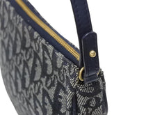 画像をギャラリービューアに読み込む, 極美品 Christian Dior クリスチャンディオール サドルポーチ アクセサリーポーチ MC 0071 ネイビー トロッター柄 ガリアーノ期 中古 4b007899