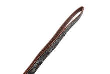 Load image into Gallery viewer, 極美品 GOYARD ゴヤールストラップ ヘリンボーン柄 フランス製 PVC レザー ブラック ブラウン シルバー金具 中古 4b007931