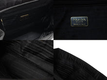 Load image into Gallery viewer, PRADA プラダ ハンドバッグ ワンハンドル トライアングル ロゴ ナイロン ゴールド金具 黒 ブラック 美品 中古 4b007952