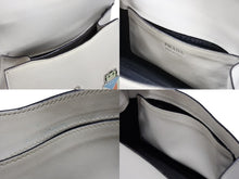 Load image into Gallery viewer, PRADA プラダ ロボット モノクローム チェーンショルダーバッグ 1BD127 サフィアーノレザー アイボリー シルバー金具 良品 中古 4b007961