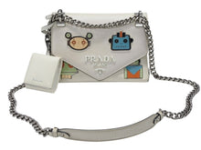 Load image into Gallery viewer, PRADA プラダ ロボット モノクローム チェーンショルダーバッグ 1BD127 サフィアーノレザー アイボリー シルバー金具 良品 中古 4b007961
