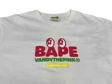 画像をギャラリービューアに読み込む, A BATHING APE BAPE GALLERY x VANDY THE PINK アベイシングエイプ ヴァンディザピンク FW24 Baby Milo Tee Tシャツ ホワイト サイズXL 美品 中古 4b007978