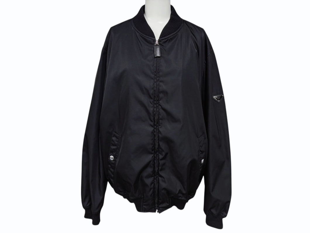 PRADA プラダ 22AW Re-Nylon PLATE LOGO BOMBER JACKET 三角プレートロゴ ナイロンボンバージャケット SGH038 R121 ブラック サイズ52 美品 中古 4b008055