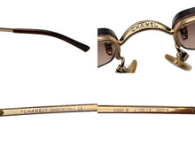 画像をギャラリービューアに読み込む, 極美品 CHANEL シャネル リムレス サングラス ココマーク メタル ラインストーン 4093-B ブラック ゴールド金具 サイズ56◻︎16 中古 4b008072